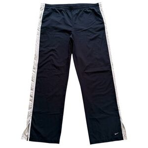 Nike Women's Size XL Track Athletic Pants Navy Side Stripe